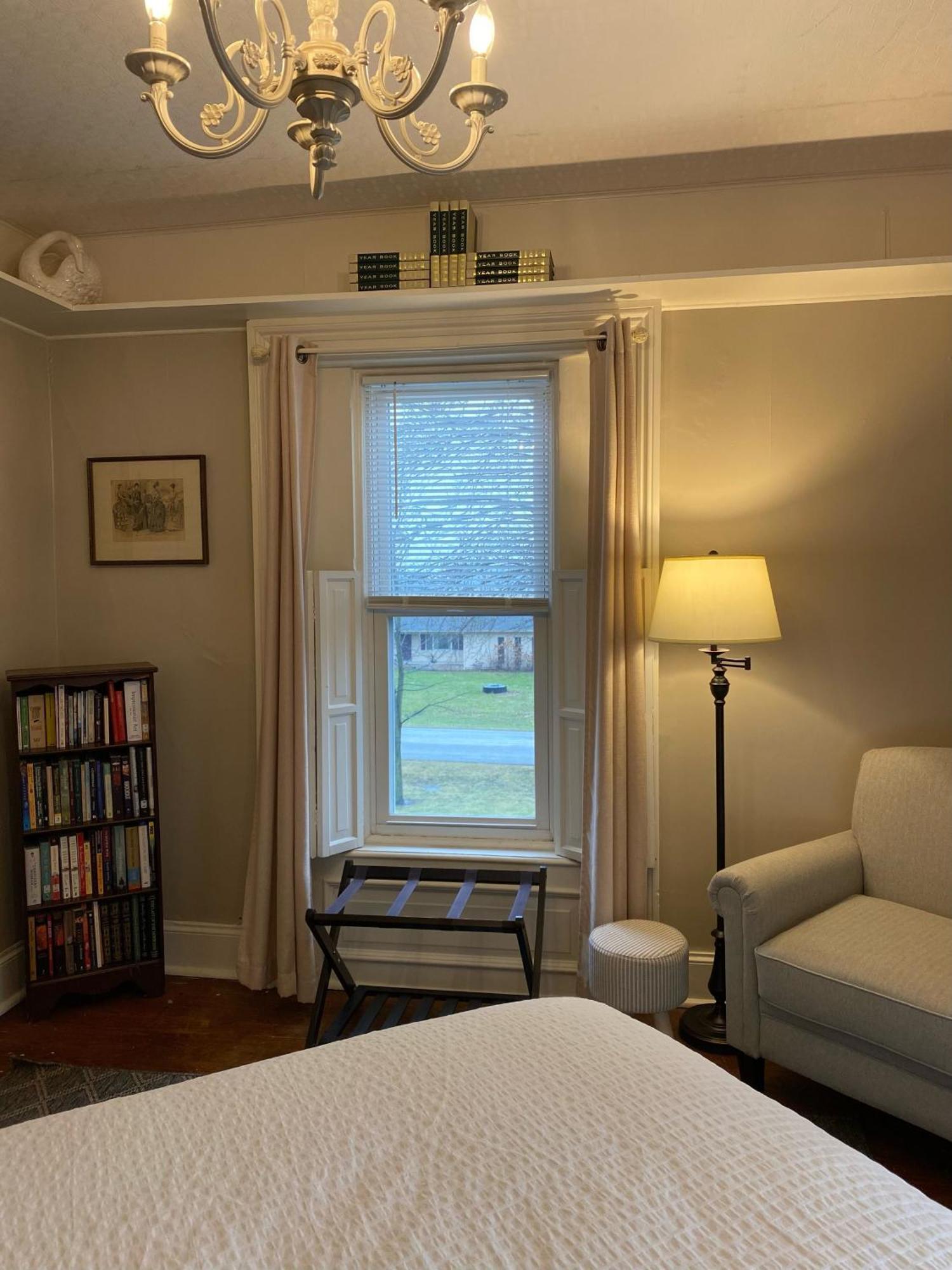 The Vine Bed & Breakfast, Llc Dundee Exterior foto